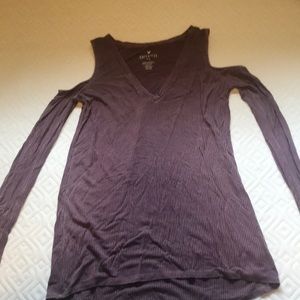 American Eagle peekaboo long sleeve
